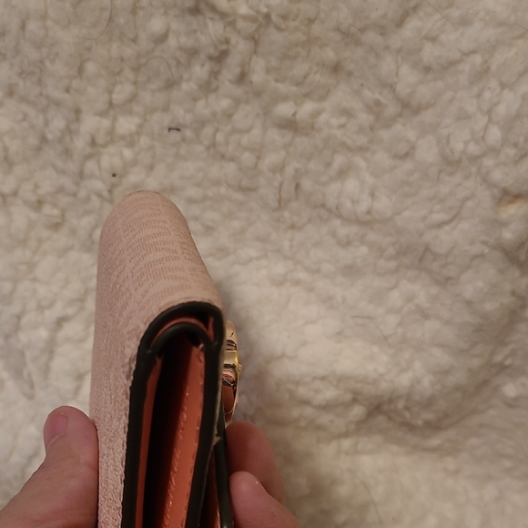 Michael Kors Pink Wallet - Picture 3 of 9